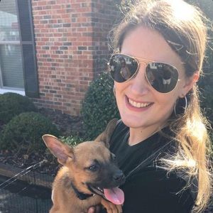 Meet your Posher, Macy